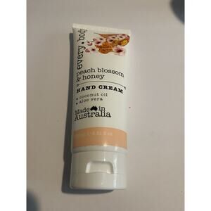 Every Body Peach Blossom & Honey Hand Cream With Coconut Oil And Aloe Vera